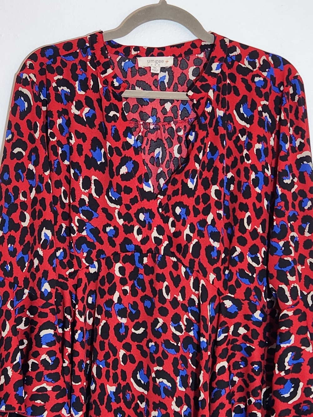 Umgee Red and Blue Leopard Print Boho Oversized Dress Size 1XL - Picture 3 of 9